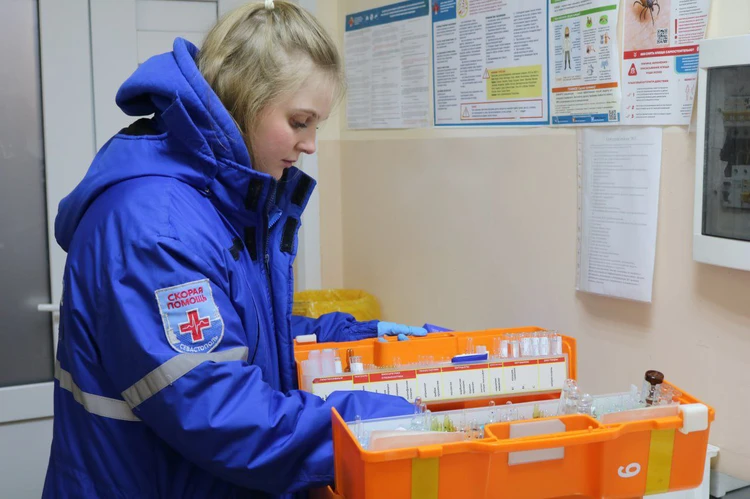 В службу скорой помощи приходят работать молодые кадры. Фото: ТГ-канал Михаила Развожаева