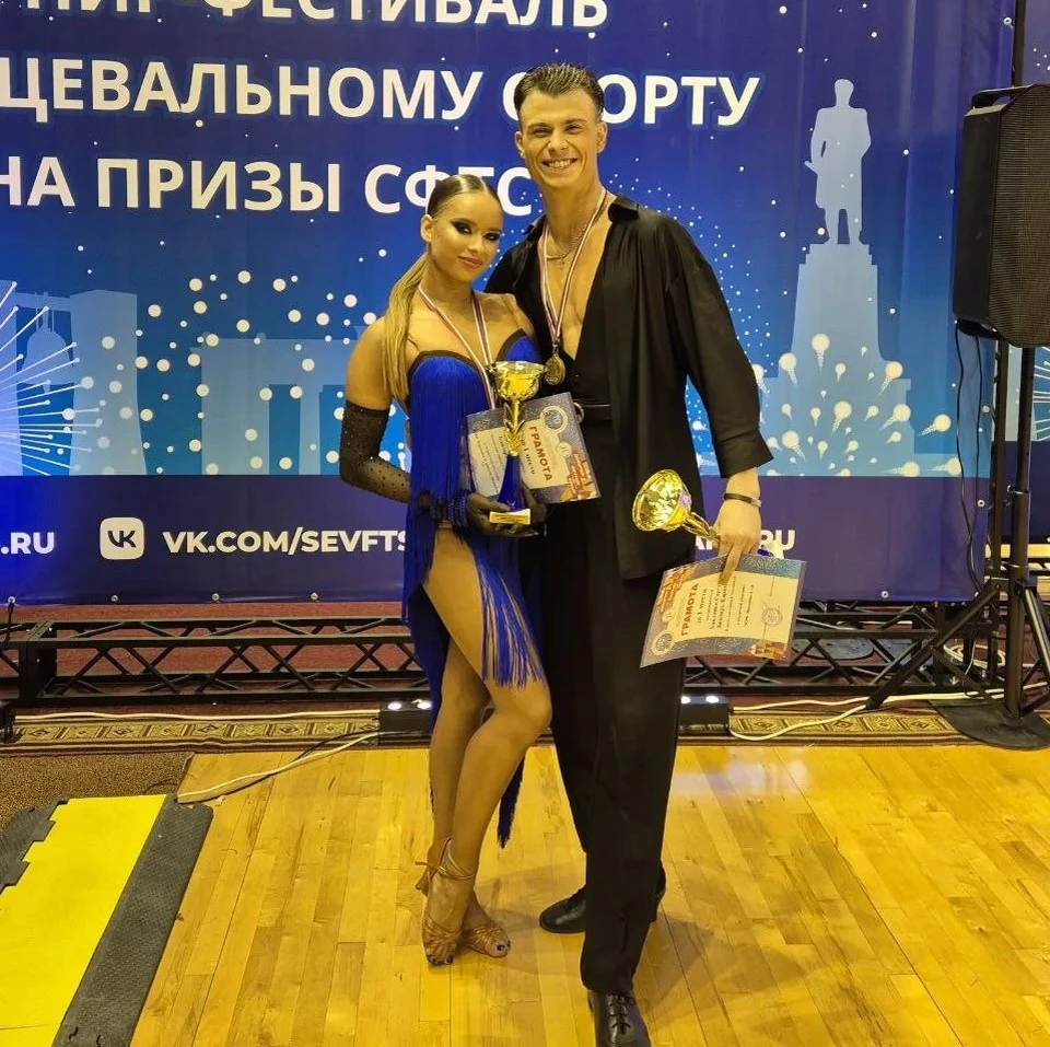 Танцевальный спорт - один из самых красивых. Фото из личного архива