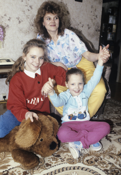 Призеры зрительских симпатий конкурса Дочки-матери семья Ярославцевых, 1990 год.